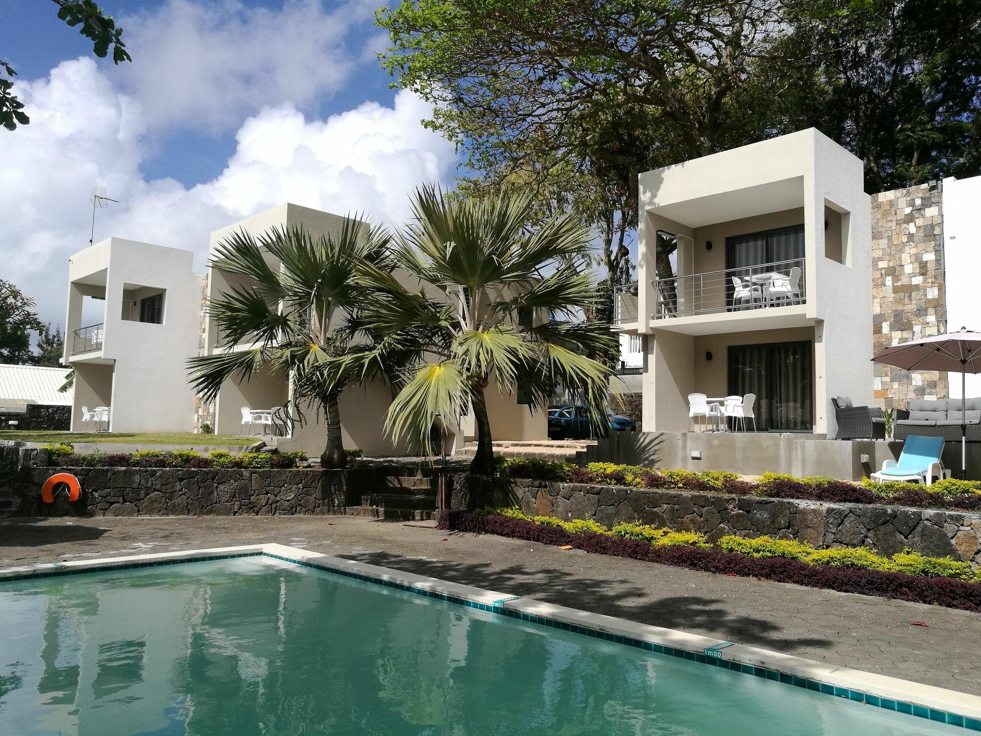 Valmarin Seafront Apartments Trou d'Eau Douce Extérieur photo